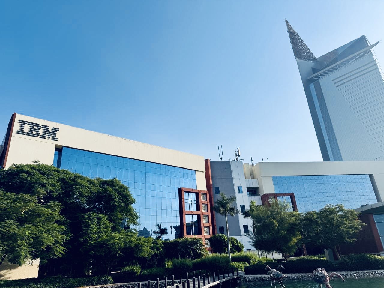 TECOM - ENHANCEMENT OF BUILDING ELEVATION IN DUBAI INTERNET CITY (PHASE 1B)